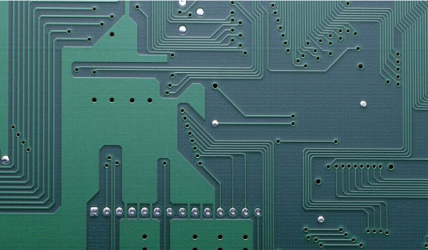 提升PCB設計成功率：信號完整性設計的三大關鍵